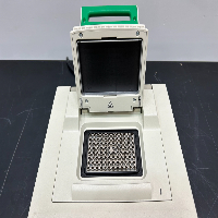Bio-Rad C1000 Thermal Cycler image 2